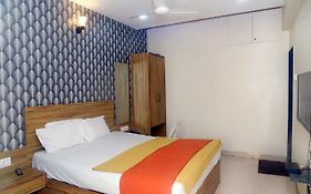 Hotel Radhika Pune